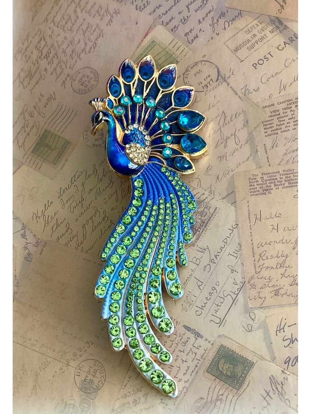 Sparkling Blue & Green Peacock Brooch with Rhinestones - Eye-Catching Accessory